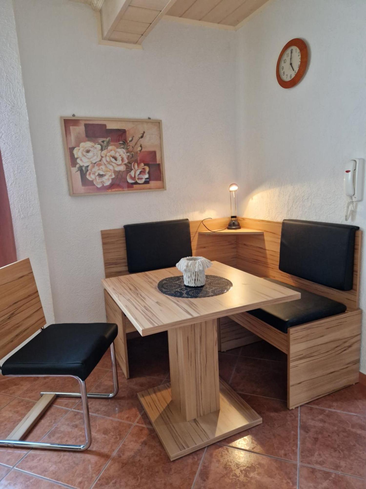 Ferienwohnung Am Oepitzer Berg Possneck Exterior foto